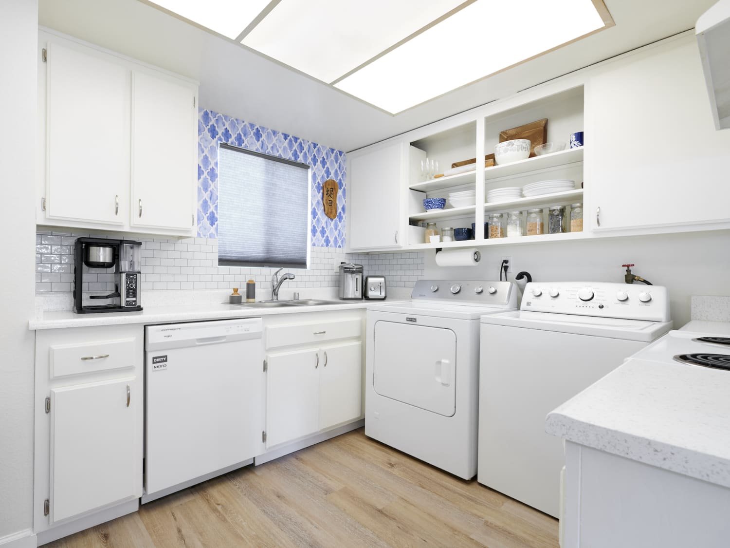 The Best Places to Buy a Washer and Dryer